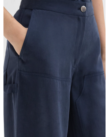 Wide-Leg Carpenter Pant in Fluid Twill