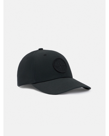 Stone Island cap in official physical store