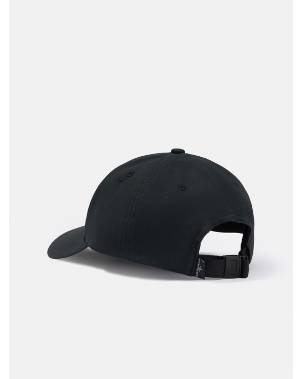 Stone Island cap in official physical store