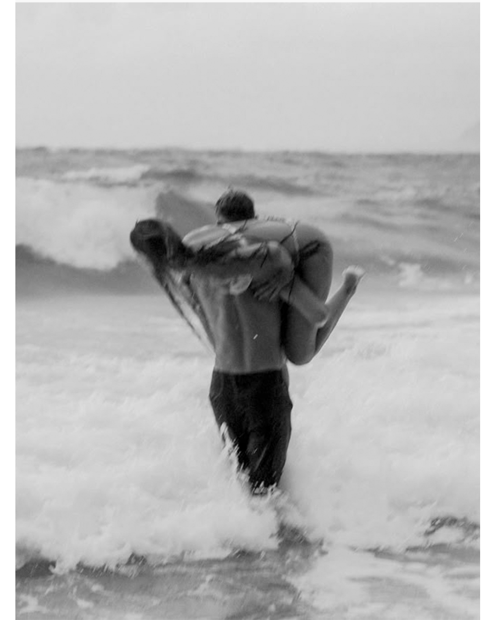 THE BEACH TOWEL