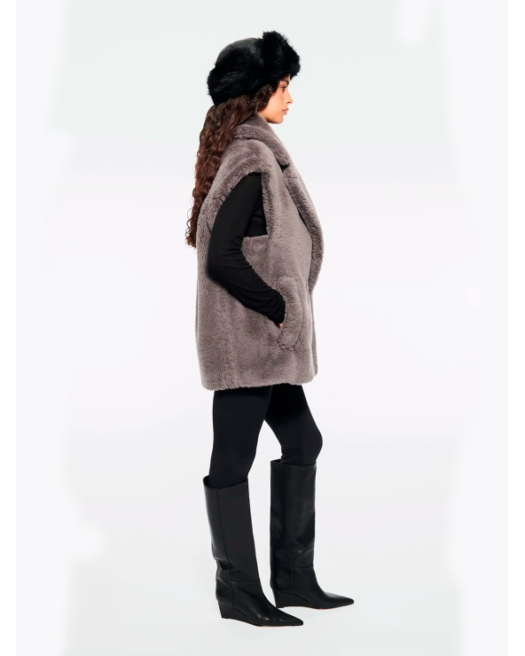 Eco fur grey vest | Stand Studio Platja d'Aro