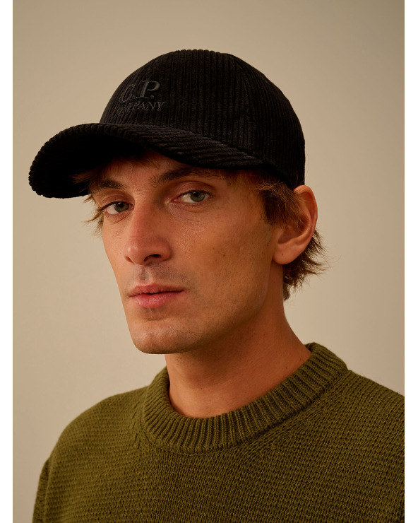 orra de pana C.P. Company | Estilo clásico con diseño italiano
